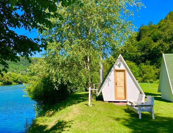 Una Kamp, Забронировать  Босанска-Крупа Федерация Боснии и Герцеговины