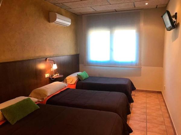 Hotel Habitaciones compartidas Bagà, Забронировать  Бага Bergueda