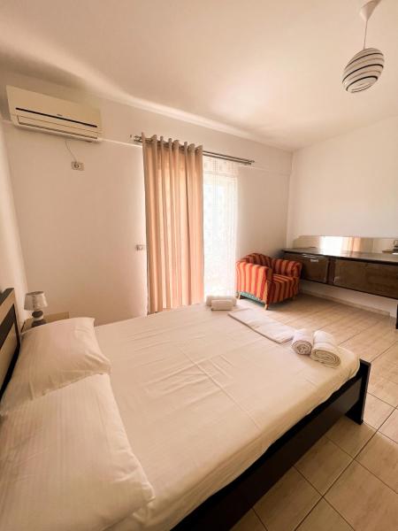 Garden Villa Sarande Apt-5, Забронировать  Саранда Область Влёра
