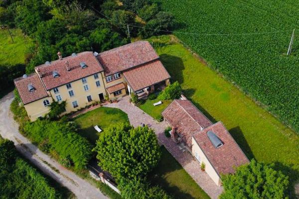 La casa nei campi, Забронировать  Badia Pavese Ломбардия
