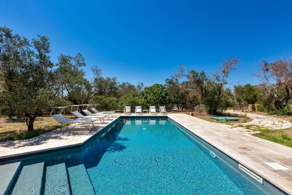 Villa Crocilupo by Perle di Puglia, Забронировать  Отели Гальяно-дель-Капо с парковкой, Парковка