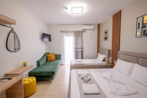 Vila del Mar, Забронировать  Отели в центре Ксамил, в центре, Парковка