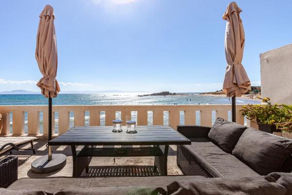 Villa Rena In Front of the Sea, Забронировать  Аркуди 