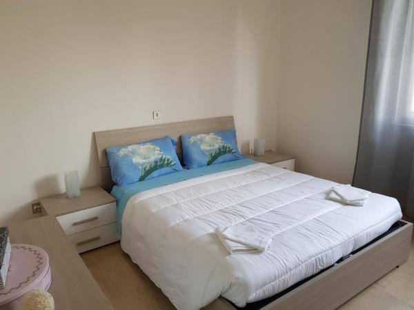 Eagle Rooms, Забронировать  Отели Alto Garda e Ledro с парковкой, Парковка
