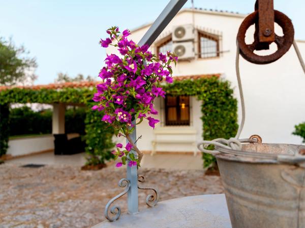 Villa Cortese, Забронировать  Отели Sardinia North с бассейном, Бассейн