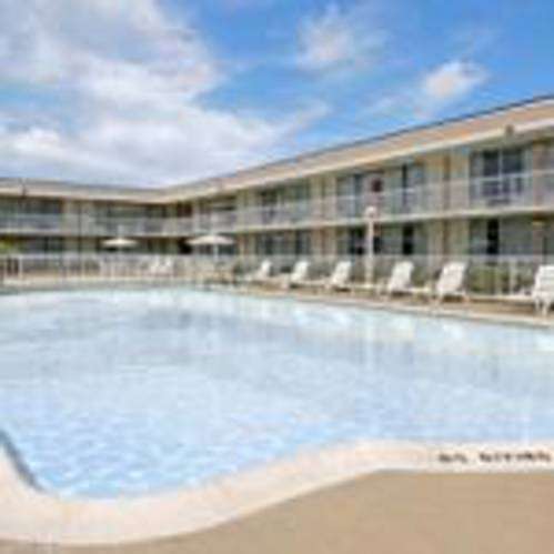 Days Inn by Wyndham South Hill