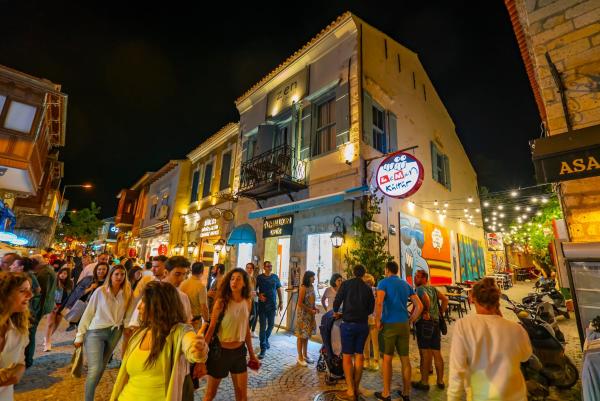 Zen Alacati Hotel, Забронировать  Отели в центре Алачаты, в центре