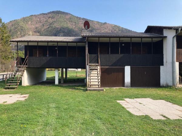 Bungalow al Lago, Забронировать  Отели Valle di Ledro с парковкой, Парковка