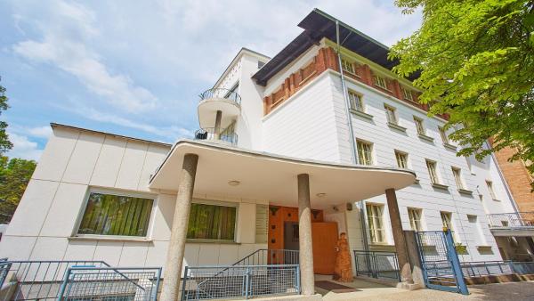 Saint Ignatius Retreat House, Забронировать  Отели Greater Ljubljana с парковкой, Парковка