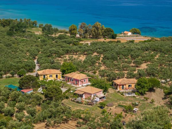 Nemorosa Holiday Houses, Забронировать  Месон-Йеракарион Закинф