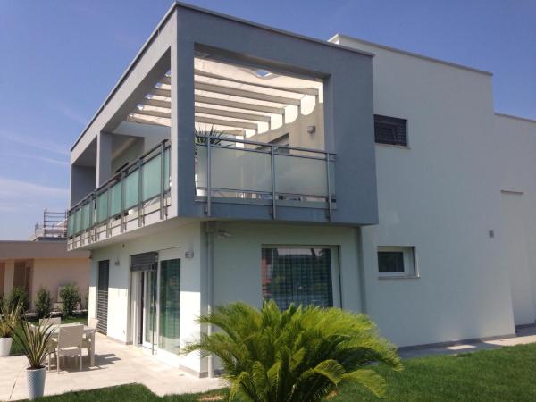 B&B Villa del Lago, Забронировать  Дезенцано-дель-Гарда озеро Гарда
