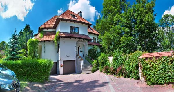 VILLA CASSIA przy Parku Zdrojowym, Забронировать  Рабка 