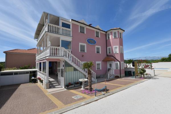 Apartments Gloria, Забронировать Апартаменты/квартира Затон Задарская жупания