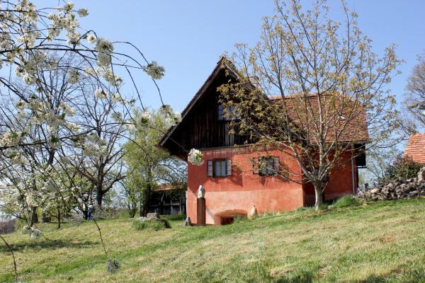 Ferienwohnungen Sonnenberg, Забронировать  Рач-ан-дер-Вайнштрассе Styrian Wine Road