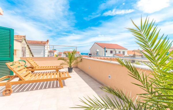 Apartments Villa-Ines Center, Забронировать Апартаменты/квартира Водице Шибенско-Книнская жупания