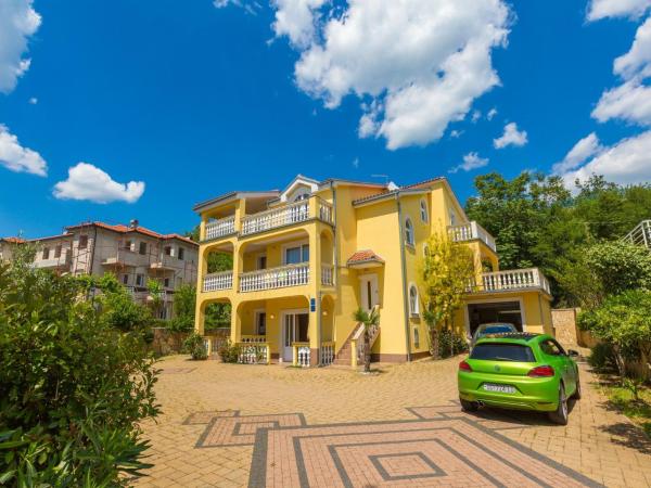 Apartments Artan, Забронировать Апартаменты/квартира Отели Цриквеница с парковкой, Парковка