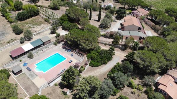 Casa Rosada - Piscina, aria condizionata, terrazze e posti auto, Забронировать  Марина-ди-Кампо Эльба