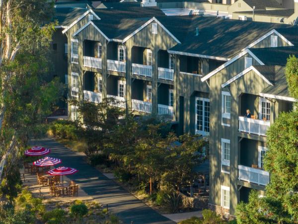 River Terrace Inn