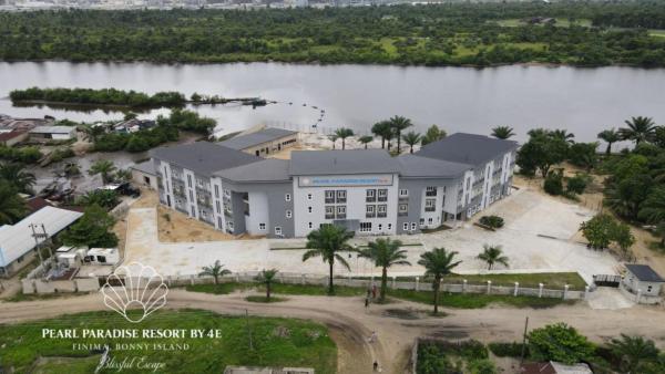 Отель Pearl Paradise Resort by 4E