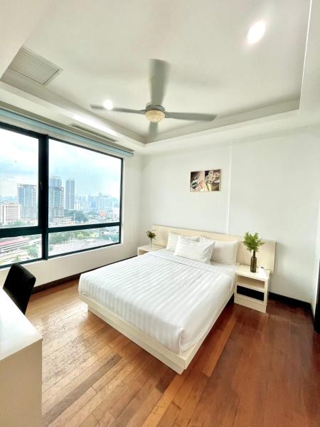 KL Homestay at Casa Residency- Walk to Lalaport & LRT