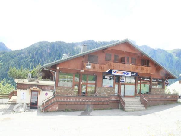 Apartment in Petit Châtel near Cable Car, Забронировать Апартаменты/квартира Шатель Женевское озеро, рядом с Горнолыжный подъемник Конш