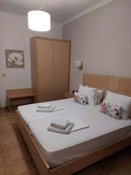 Daglas Seaside Studios, Забронировать  Отели периферии Ионических островов с парковкой, Парковка