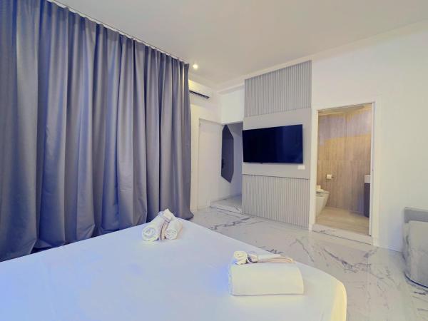 DUOMO HUB - Boutique Guest Rooms with Self Check-In, Забронировать  Милан Ломбардия, рядом с Генеральное консульство Великобритании в Милане
