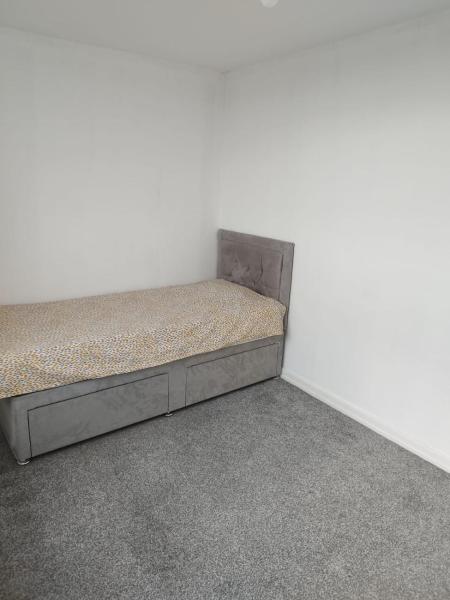Tariq HOUSE, Забронировать  Отели Йоркширских вересковых поля с парковкой, Парковка