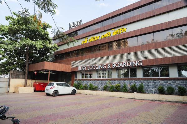 Ruby Lodging And Boarding
