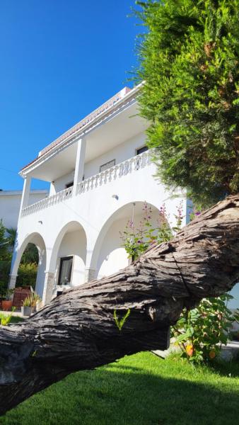 Casa Mar E Sol - Aroeira - Sud Lisbonne - Plage Fonte de Telha - Surf, Забронировать  Отели Сетубала с бассейном, Бассейн