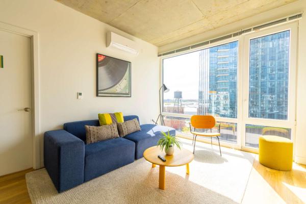 Modern 3BR Apartment Near North Ave Shops, Забронировать Апартаменты/квартира Чикаго Большой Чикаго