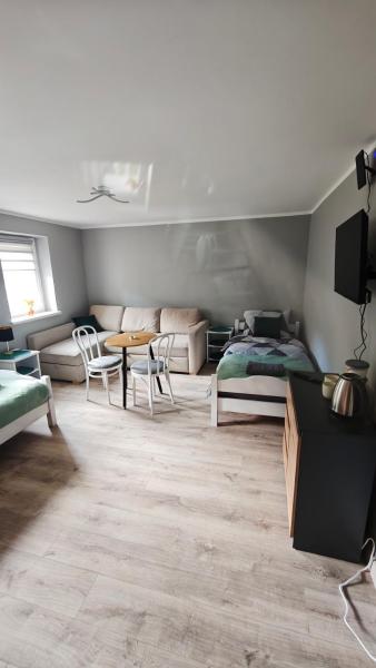 Pokoje i Apartamenty nad potokiem Skałka, Забронировать   