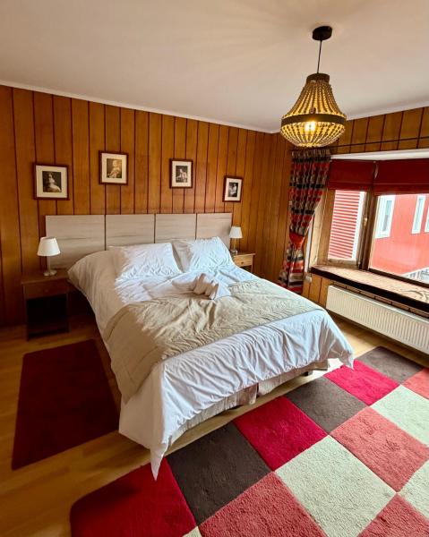 Casa Alemana Rudloff Valdivia, Забронировать  Отели в центре Вальдивия, в центре