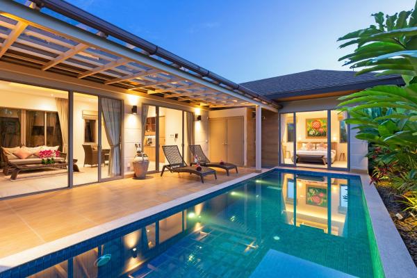 Luxury 2-Bedroom Private Pool Villa with tropical Garden near Kamala Beach - Dalaa 6, Забронировать  Отели острова Пхукета с бассейном, Бассейн