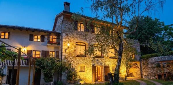 CaBastian-Guest House, Забронировать  Отели Венеция-Джулия с парковкой, Парковка