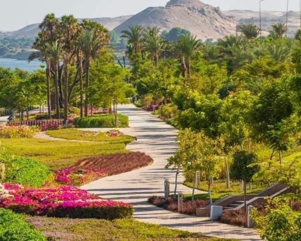MGM Retreats, Забронировать  Отели Асуана с парковкой, Парковка