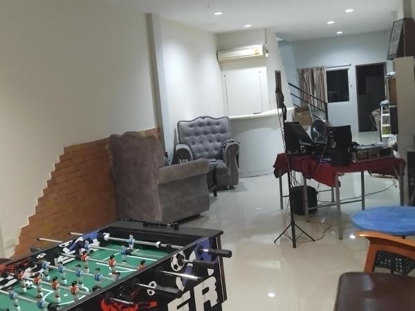 Sunset Groove Cafe, Забронировать  Нонг-Пру Паттайя