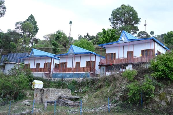 WEL COME TO GREEN VALLEY Stay, Забронировать  Отели штата Уттаракханд с парковкой, Парковка