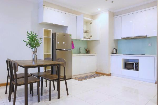 Landmark Golden Bay Apartment