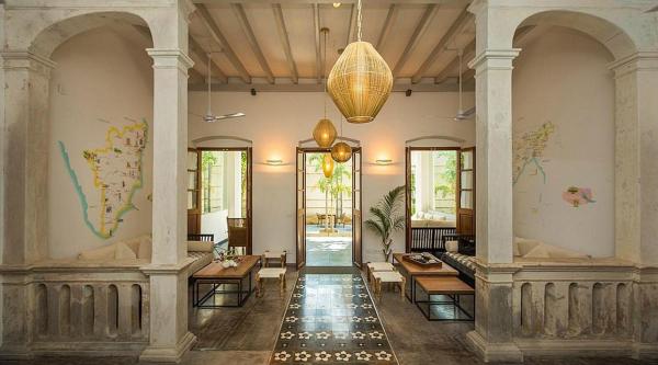 Pondicherry Villa Hotel, Забронировать  Отели штата Тамилнада с бассейном, Бассейн