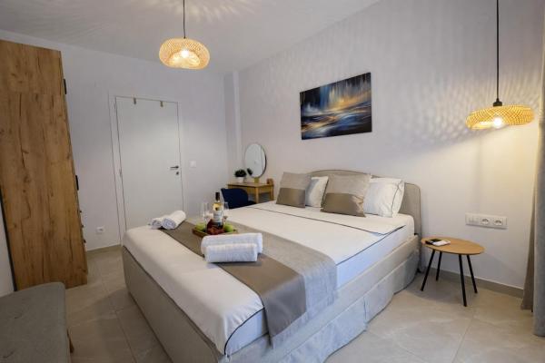 Relax Sea Studios, Забронировать  Отели Македонии с парковкой, Парковка