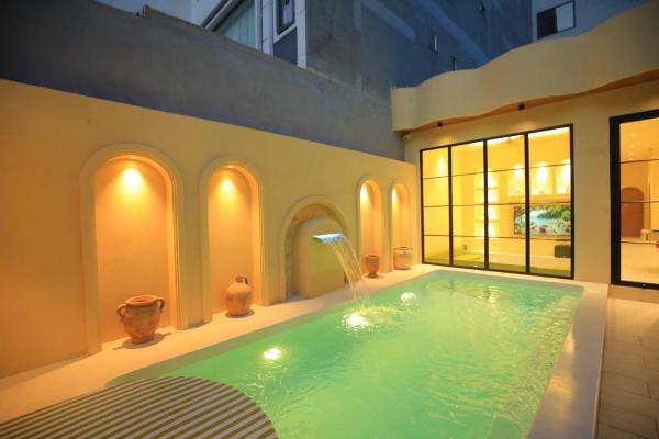 Villa 93 Phan Chu Trinh, Забронировать  Отели Шан Тханг Там с бассейном, Бассейн