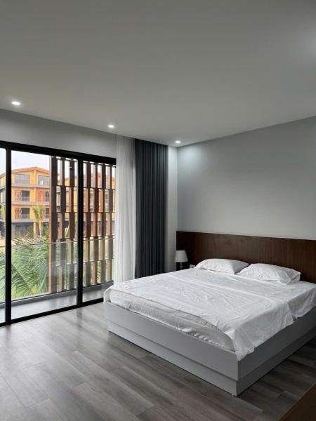 HAHAS Villa, Забронировать  Binh Hai Муниципалитет Хайфон