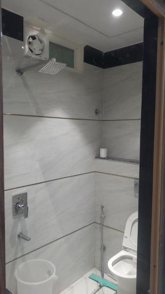 Hotel Abhinav Inn, Забронировать  Варанаси штат Уттар-Прадеш