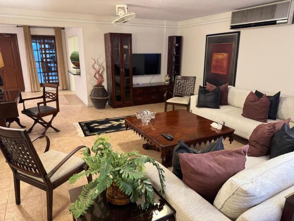 Serviced Apartments Clifton includes housekeeping featuring Studio 2 and 3 bedroom apartments, Забронировать Апартаменты/квартира Клифтон Карачи, рядом с Beach Park