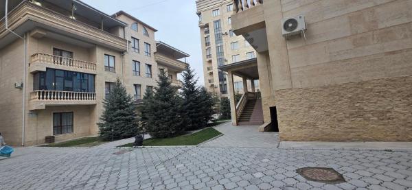 Family Village, Забронировать  Отели Бишкека с парковкой, Парковка