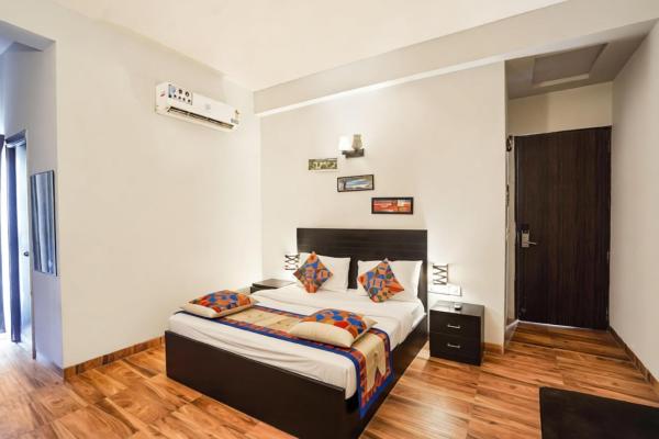 Hotel Premium Rama-Yan Castle With Luxury Air Condition Rooms With Onsite Free Parking & Lift Available #Best Hotel #Family Hotel #Perfect Stay #Top Rated, Забронировать  Отели Айодхья с завтраком, Завтраки