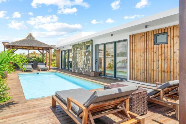 Villa Azari - Magnifique Villa de 3 chambres, Забронировать  Гран-Бэ Северное побережье Маврикия