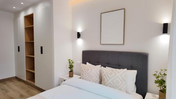 The Eight Element Suites & Lofts, Забронировать  Мадрид Провинция Мадрид