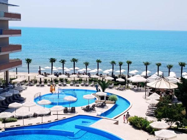 Sandy Bay Resort - All Inclusive Private Beach Hotel, Забронировать  Отели региона Солнечного берега с бассейном, Бассейн